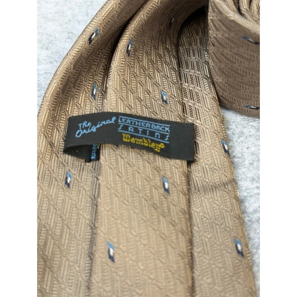 Wembley‎ Leatherback Satins Brown Geometric Diamond Pattern Mens Necktie Vintage